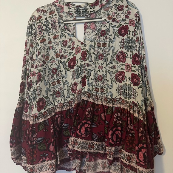 Flowy flower blouse - Picture 2 of 3